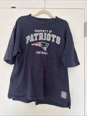 NFL New England Patriots Navy Short Sleeve Tee with Team Logo